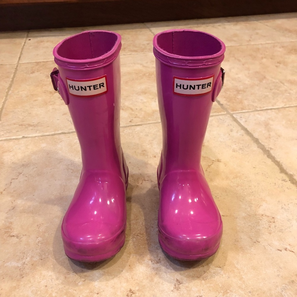 EUC toddler Hunter rain boots. Size US9 / EU 25.